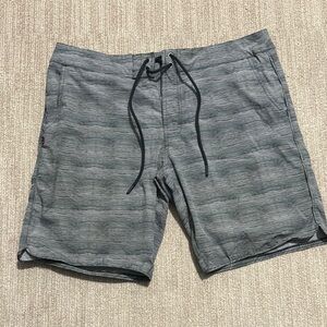 RHONE Men’s Size 34 Black & Teal Board Shorts  Swim Trunks